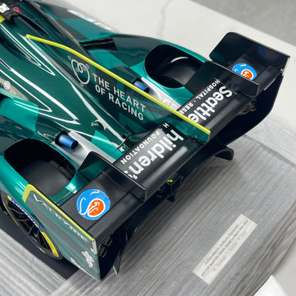 Spark 1/8 Aston Martin VALKYRIE NO.007 Black and Green Livery 08S003