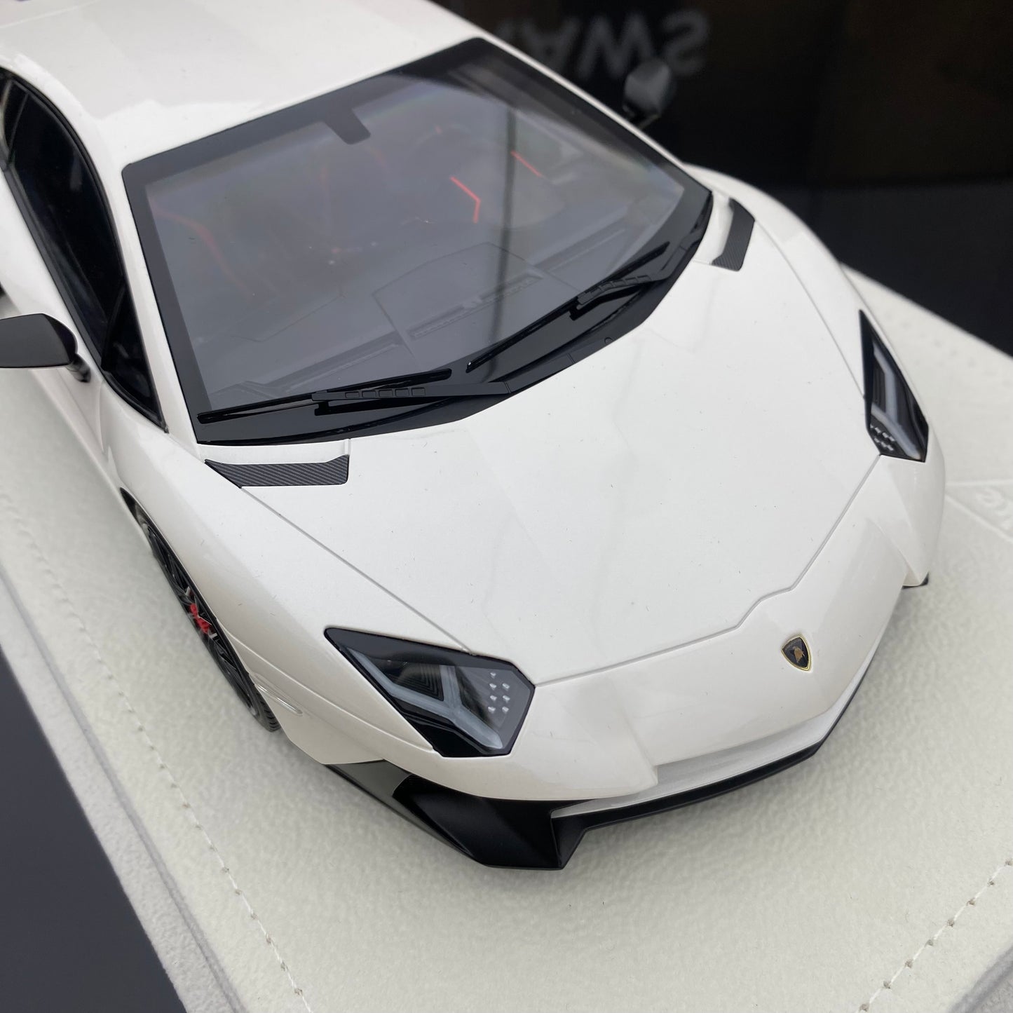 MAKE UP 1/18 Lamborghini Aventador LP750-4 SV limited edition car model