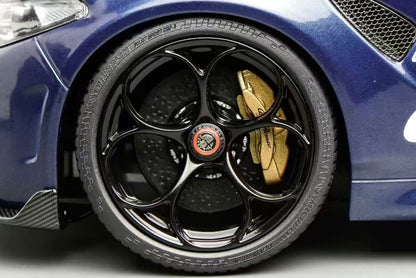MH 1/18 Alfa Romeo Giulia GTA Alloy Full Open Simulation Car Model Ornaments