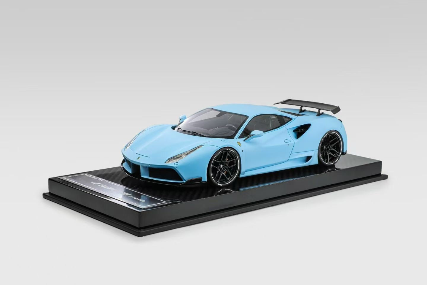 CE 1/18 Ferrari 488GTB N-Largo High-End Car Model