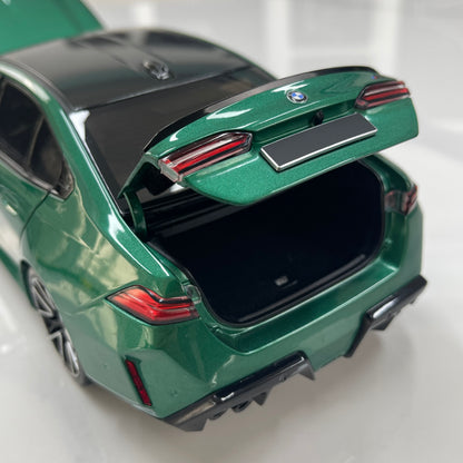 MINICHAMPS 1/18 BMW M5 2024 Metallic Green 110023800