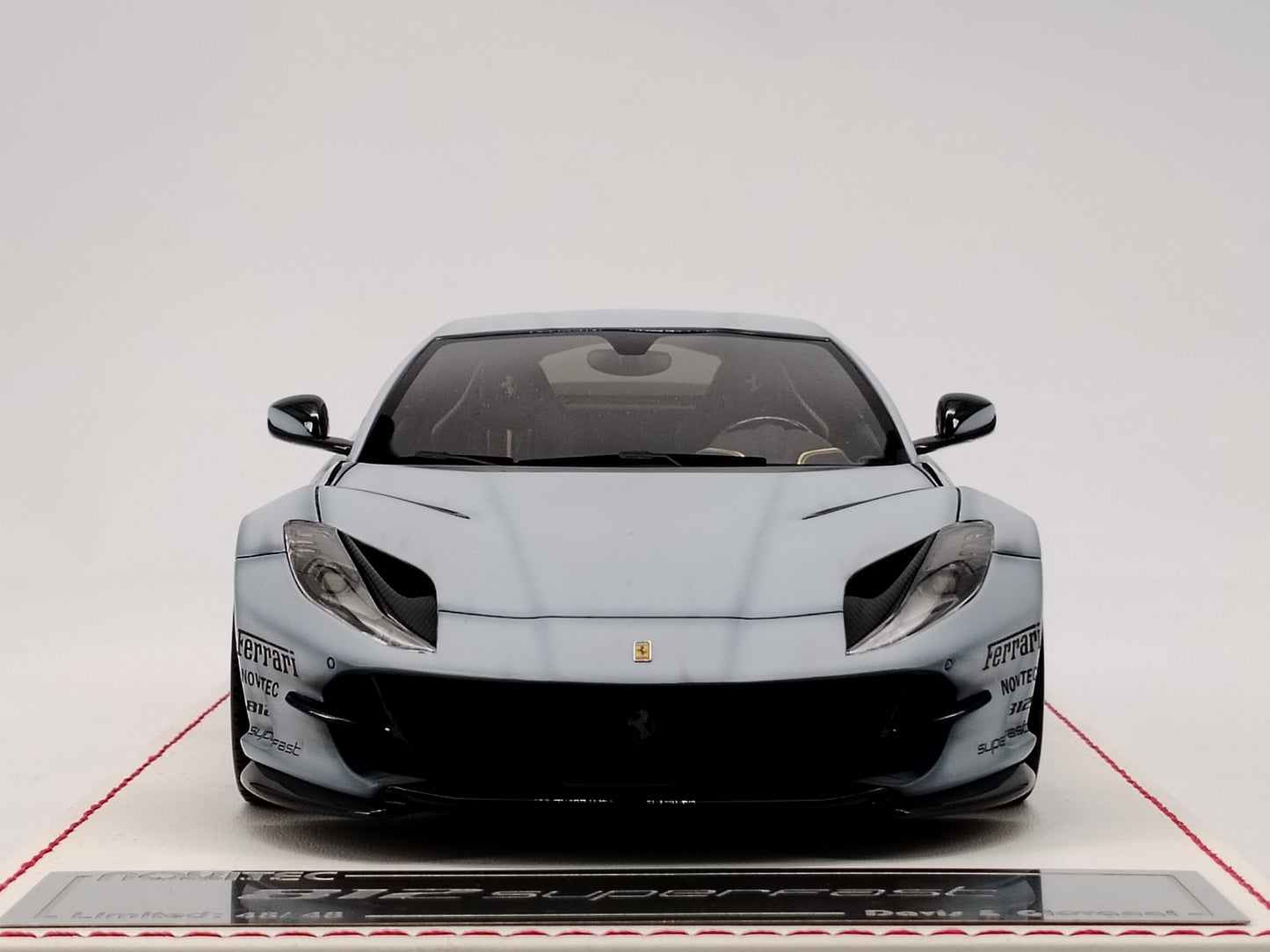 DG 1/18 Ferrari 812 Novitec Battle Grey Limited Edition Simulation Model Car