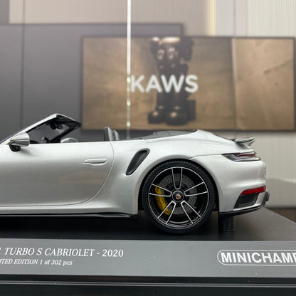 minichamps 1/18 Porsche 911 Turbo Convertible Alloy Closed Car Model