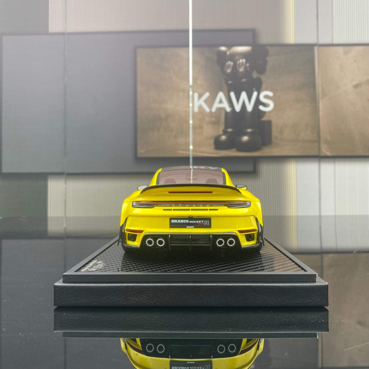 VIP 1/18  Porsche Porsche 911 Brabus Rocket 900R modified version simulation car model