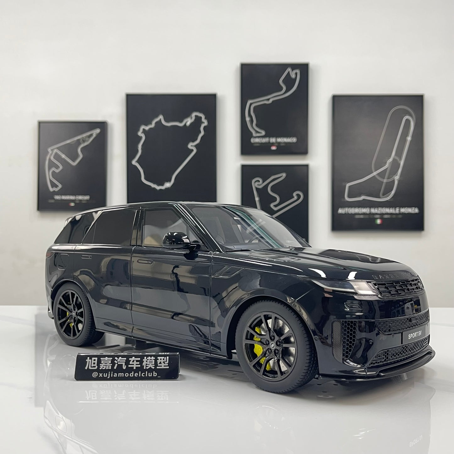 GT Spirit 1/12 Land Rover Range Rover Sport SV Edition Two – Black (GT555)