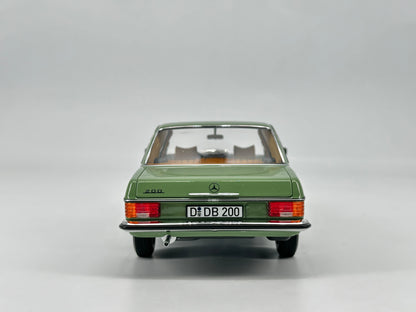 Norev 1/18 Mercedes Benz 200 1982 Light Green Alloy Car Model