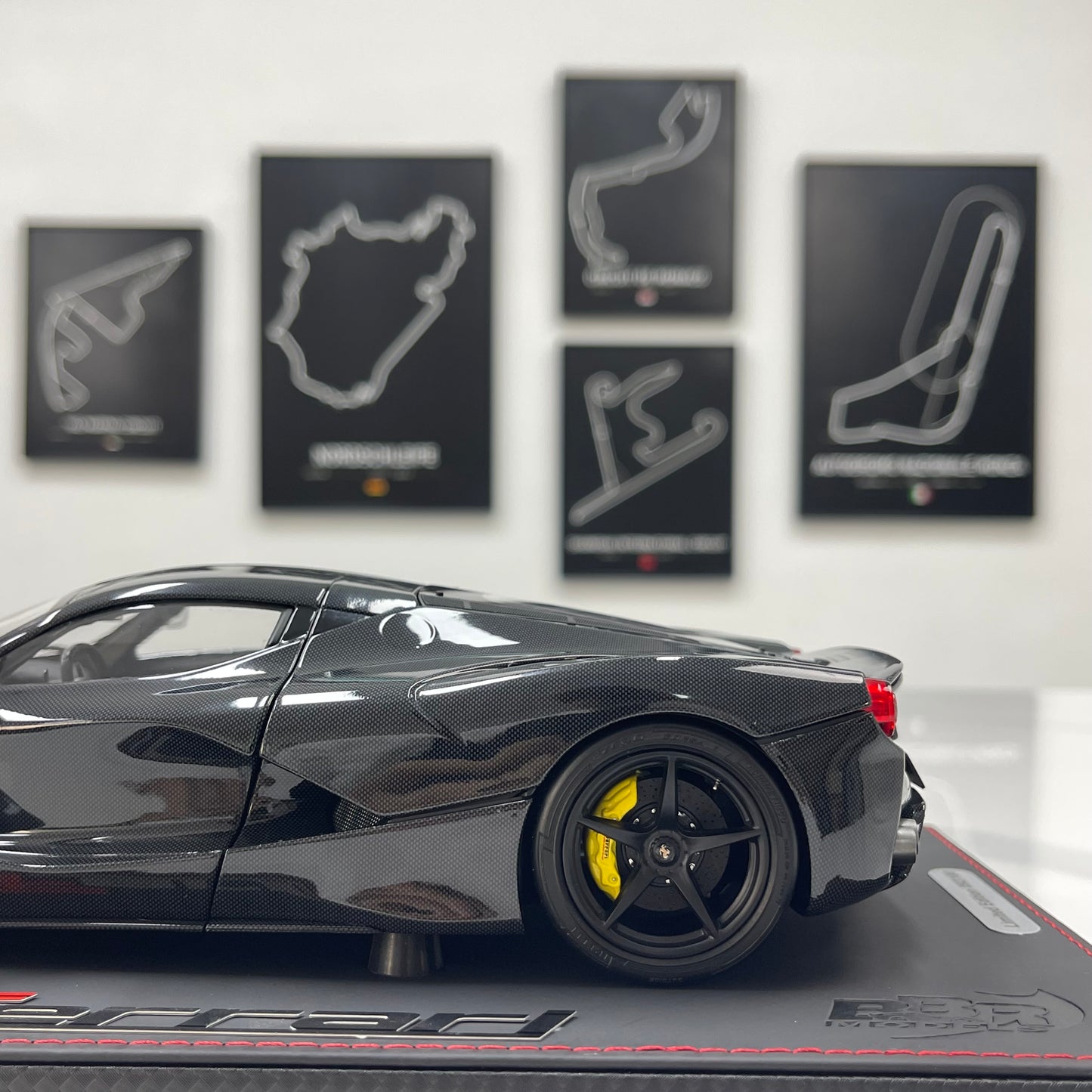 BBR 1/18 Ferrari LaFerrari Alloy Alloy Full Opening Leather Sole Black Knight BBR182244