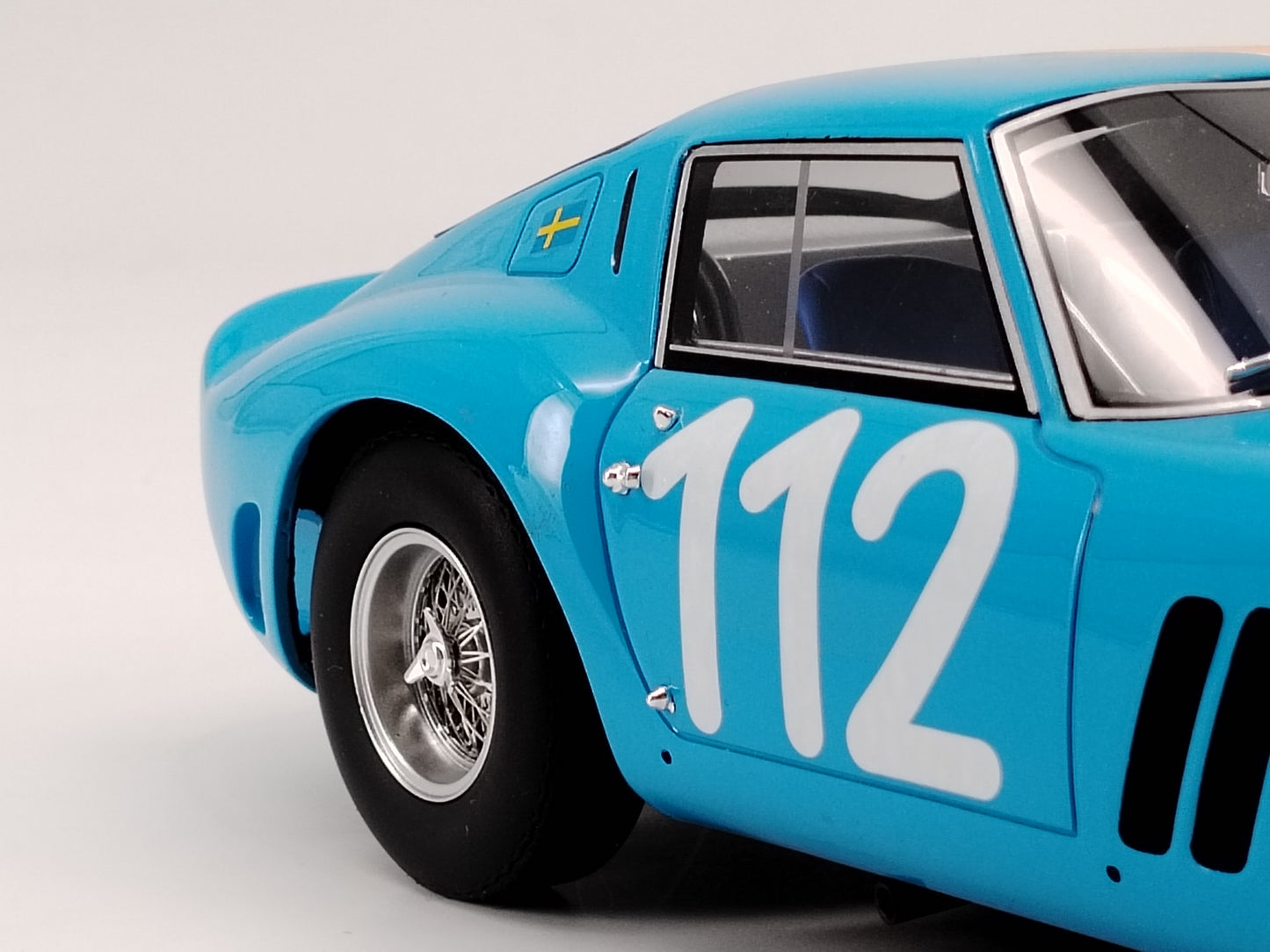 GT Spirit 1/18 Ferrari 250GTO 112 Blue Simulation Car Model Ornaments