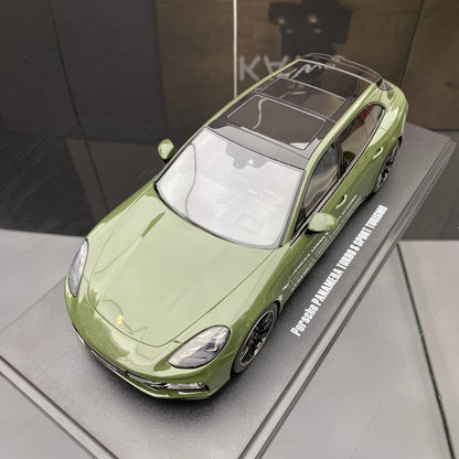GT Spirit 1/18 Porsche Panamera Turbo S Sport Turismo Model