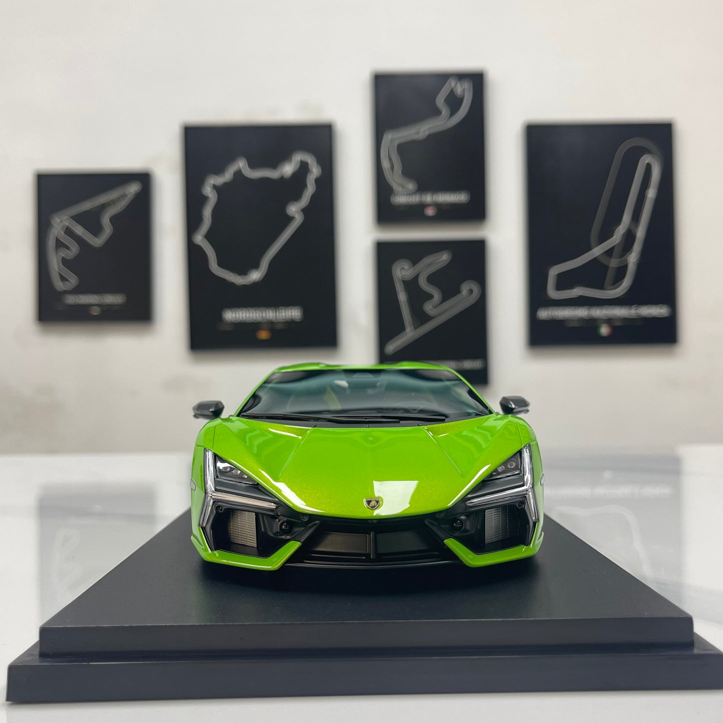 Topspeed 1/18 Lamborghini Revuelto Green TS0621