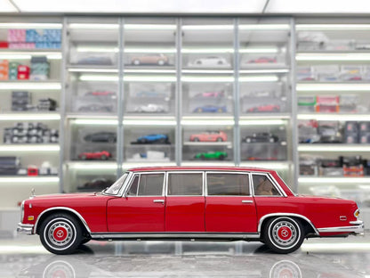 CMC 1/18 Mercedes Pullman 600 W100 Red DDJ010