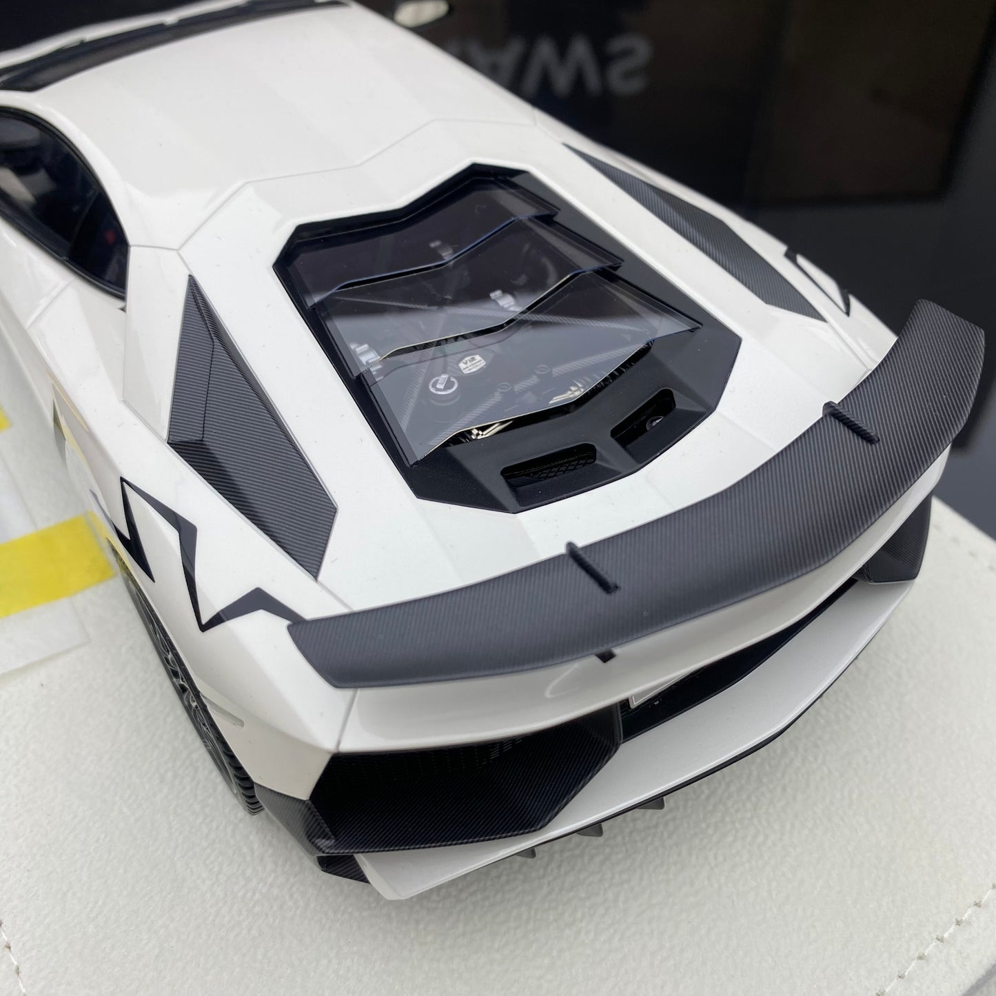 MAKE UP 1/18 Lamborghini Aventador LP750-4 SV limited edition car model