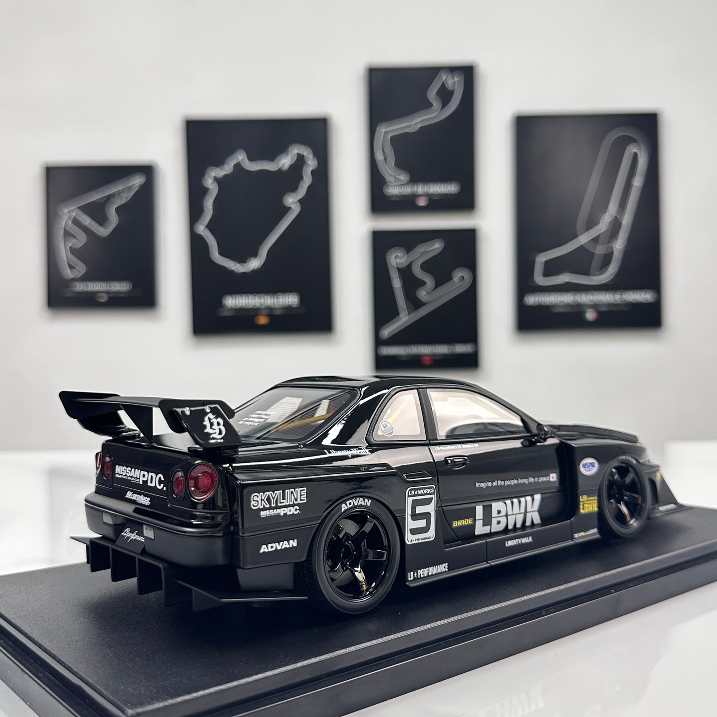 GT Spirit 1/18 Nissan Skyline GTR R34 LB - Super Silhouette Black Livery CLDC049