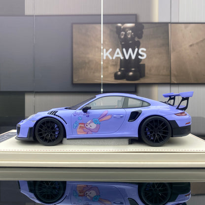 Vehículo Art1/18 Porsche 911 GT2RS Weissach Modelo de paquete