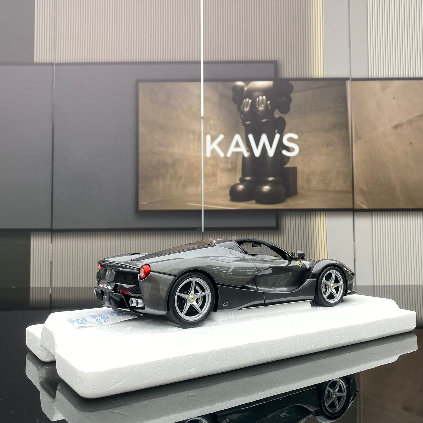 BBR 1/18 Ferrari LaFerrari Convertible Supercar Simulation Car Model