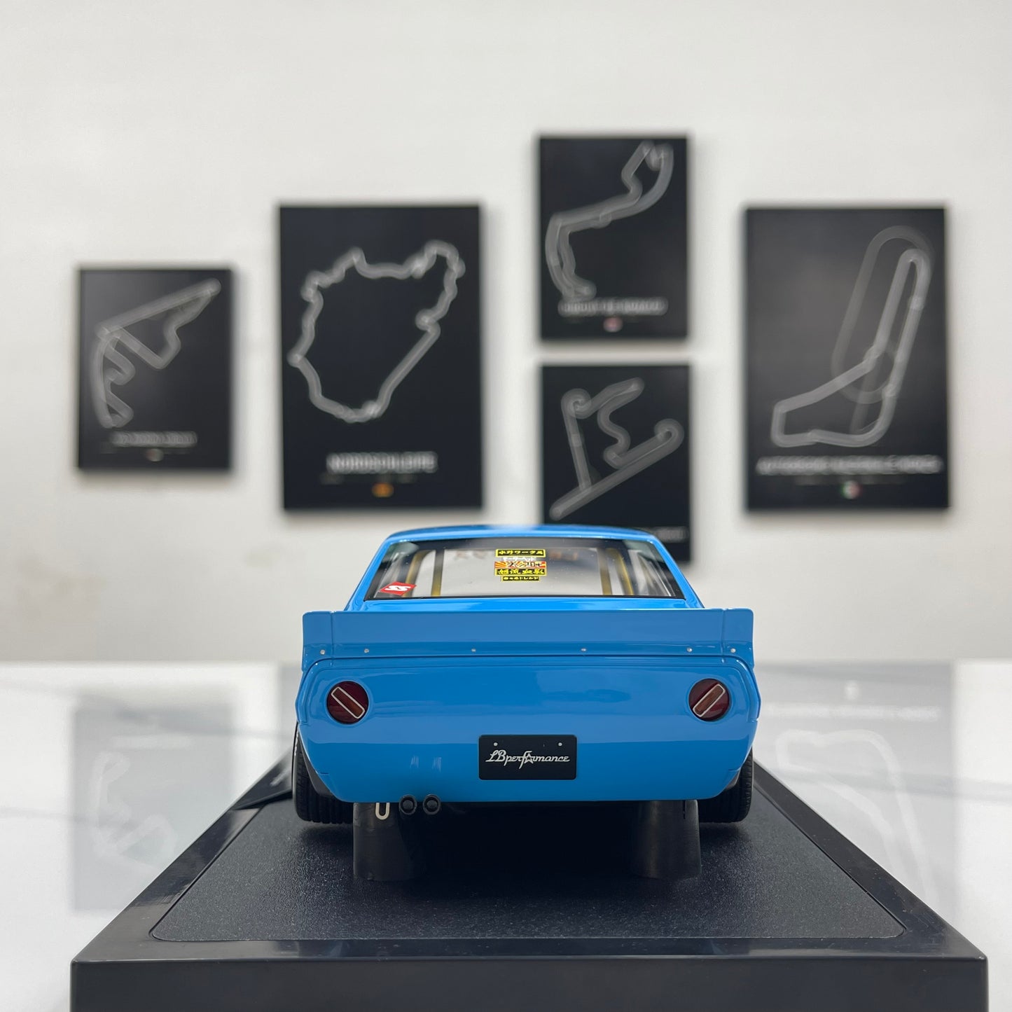 OTTO 1/18 Nissan Skyline 2000 GT-R (KPGC110) by LB-Works - Blue (OT1210)