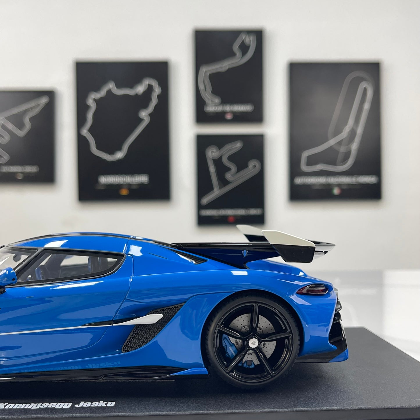 GT Spirit 1/18 Koenigsegg Jesko Blue GT1002