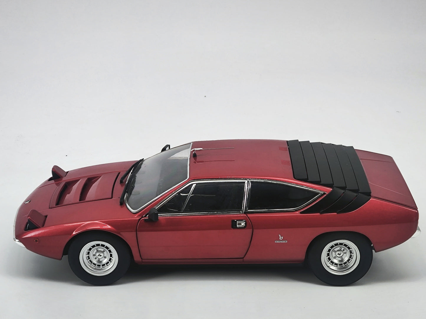 Kyosho 1/18 Lamborghini URRACO RALLY Alloy Car Model