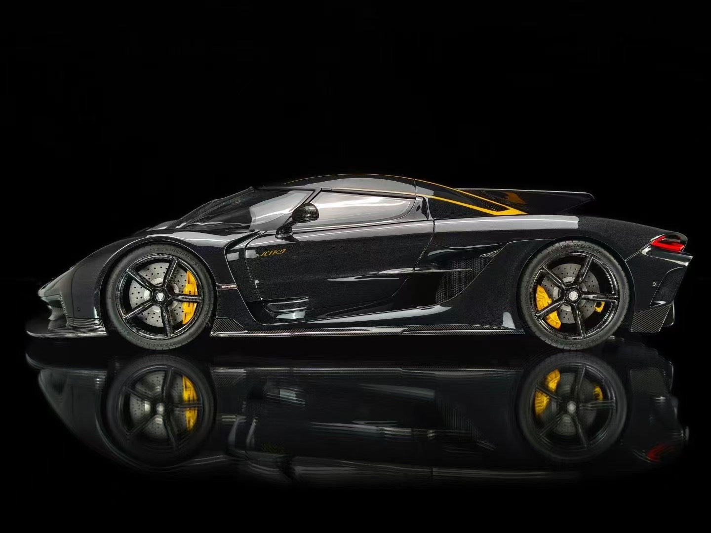 Frontiart 1/18 Koenigsegg Jesko Absolute Edition Anthracite