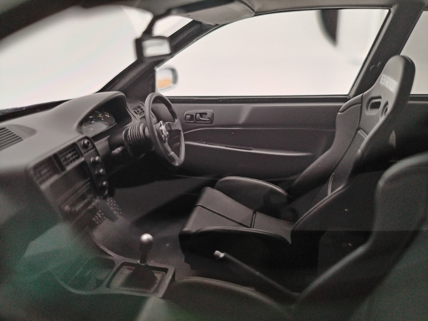 Ignition Model 1/18 Honda CIVIC (EK9) Type R resin car model
