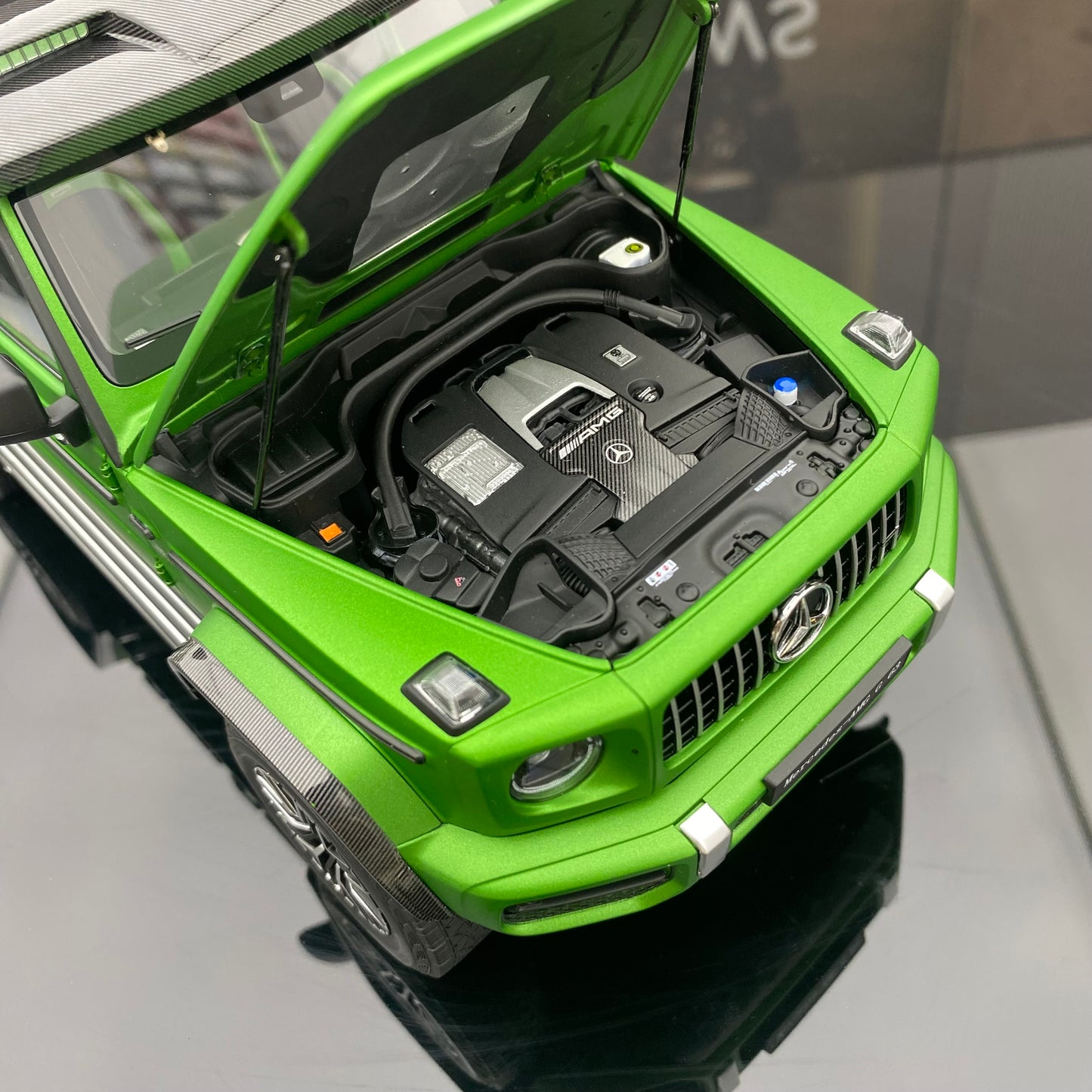Almost Real 1/18 Mercedes-Benz AMG G63 4X4² Matt Green Big G Car Model Ornament
