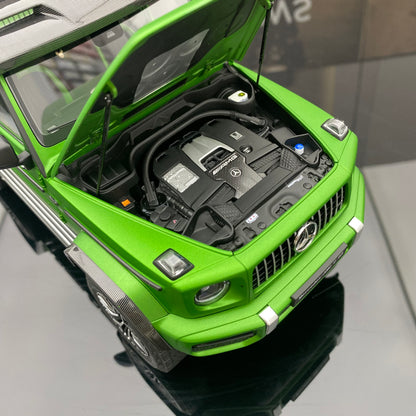 Almost Real 1/18 Mercedes-Benz AMG G63 4X4² Matt Green Big G Car Model Ornament