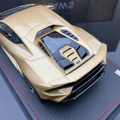 Lamborghini Huracan LP640-2 Tecnica Sunburst Gold Edición Limitada a escala 1/18