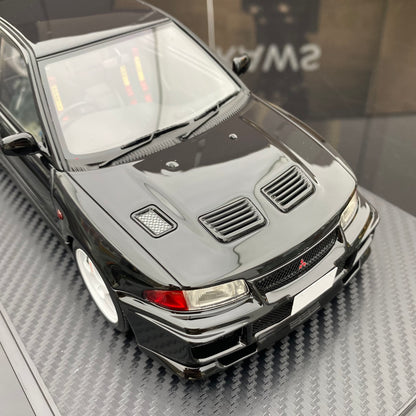 Ignition Model 1/18 Mitsubishi Lancer Evolution III GSR (CE9A) limited edition car model