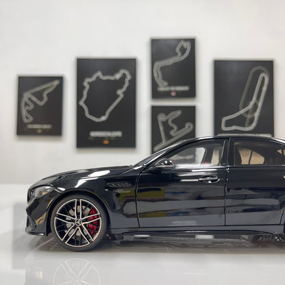 NZG 1/18 Mercedes-AMG C63 S E-Performance, Gloss Black (111200050)