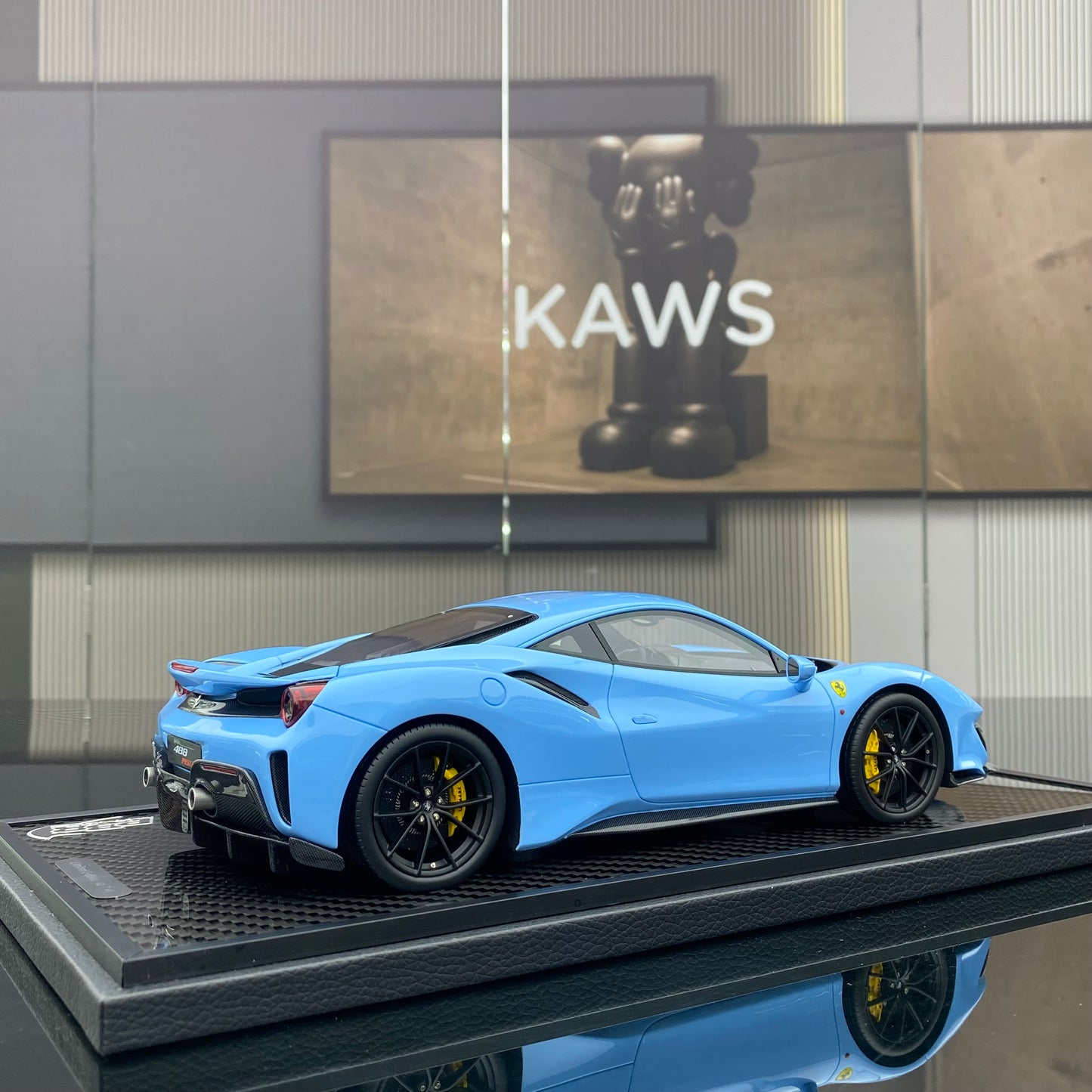 BBR 1/18 Ferrari 488 Pista Plata Blue limited edition car model ornaments