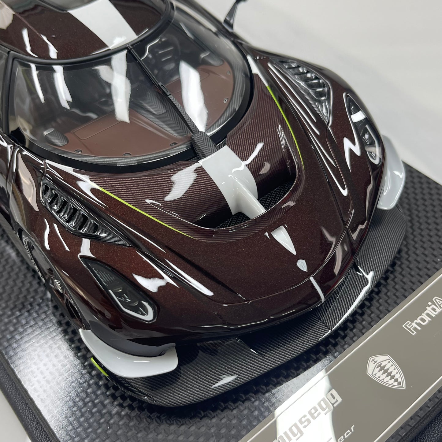 FRONTIART 1/18 Koenigsegg Jesko "Sadair's Spear" – Brown (FA198)