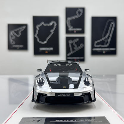 GH MODEL 1/18 Porsche 992 GT3RS Red Seals/GT Silver Limited Edition Model Car