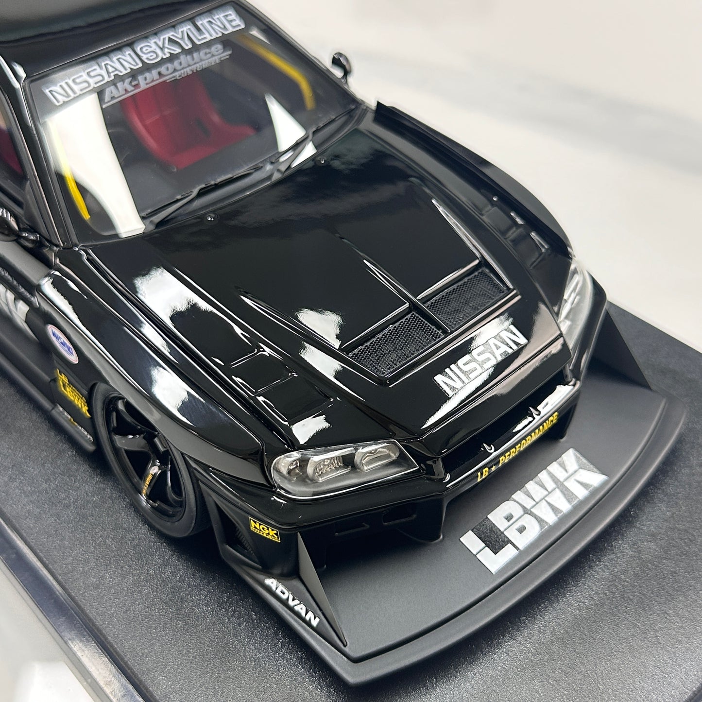 GT Spirit 1/18 Nissan Skyline GTR R34 LB - Super Silhouette Black Livery CLDC049