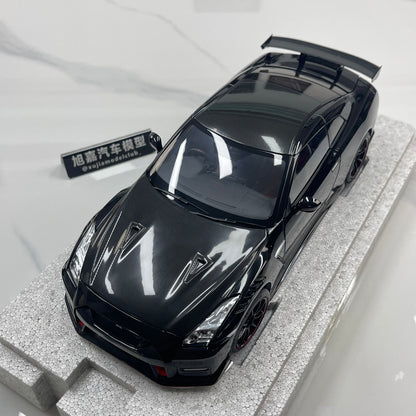 MOTORHELIX 1/18 Nissan GT-R NISMO (R35) Special Edition 2022 – Meteor Flake Black (MH379)