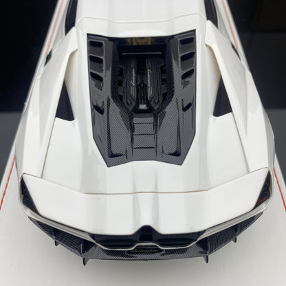 RUNNER 1/18 Lamborghini Reveulto limited edition car model ornament