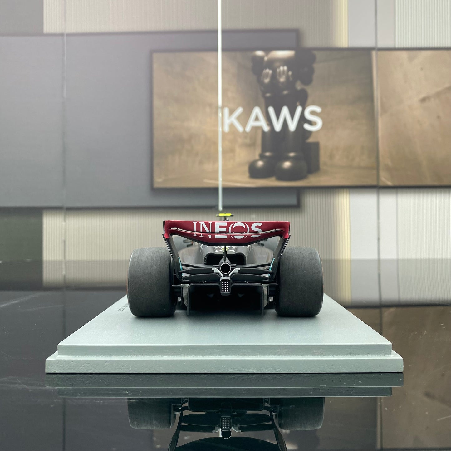SPARK 1/18 Mercedes-Benz AMG F1 Team W14 2023 British Grand Prix Hamilton Black and Green Paint 18S901