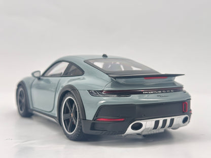 MINICHAMPS 1/18 Porsche 911 DAKAR Metallic Green Alloy Car Model