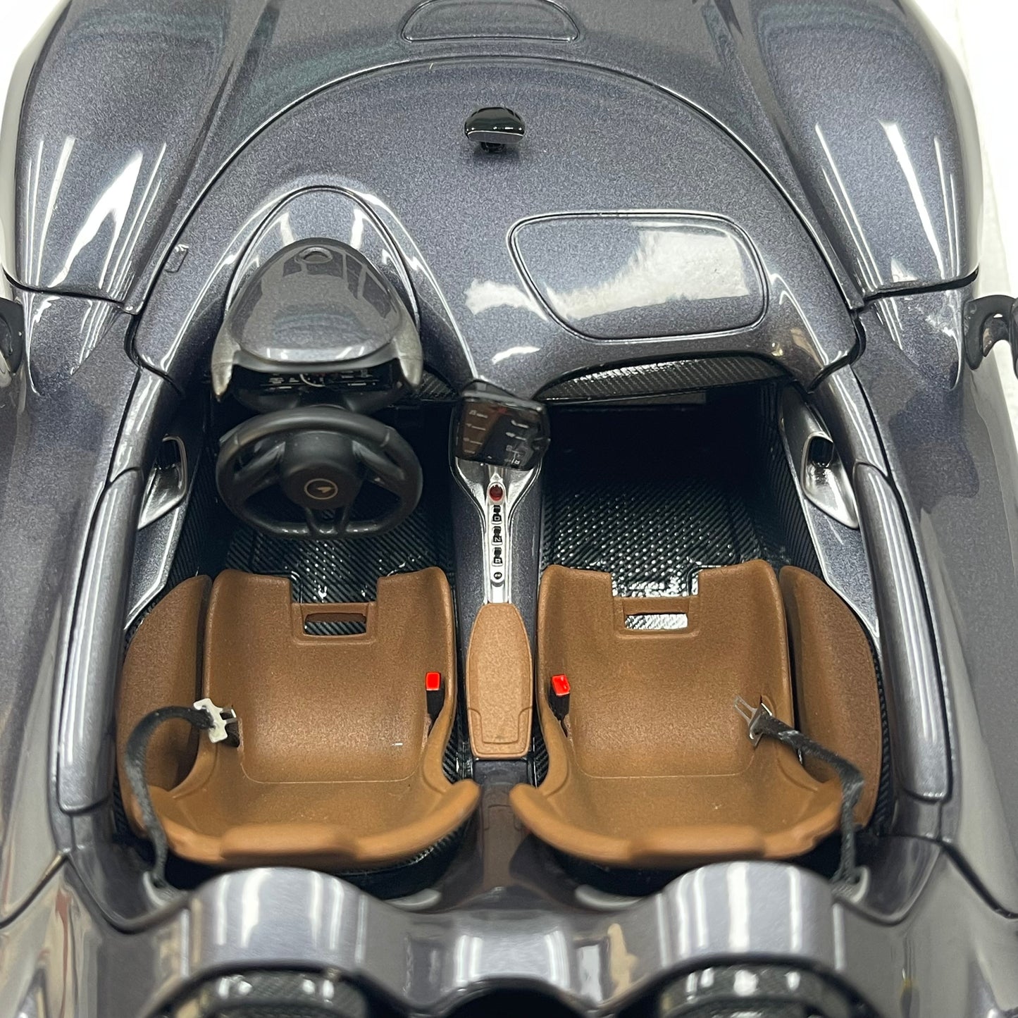 LCD 1/18 McLaren Elva Diecast Model – Metallic Grey (LCD18015-HGM)
