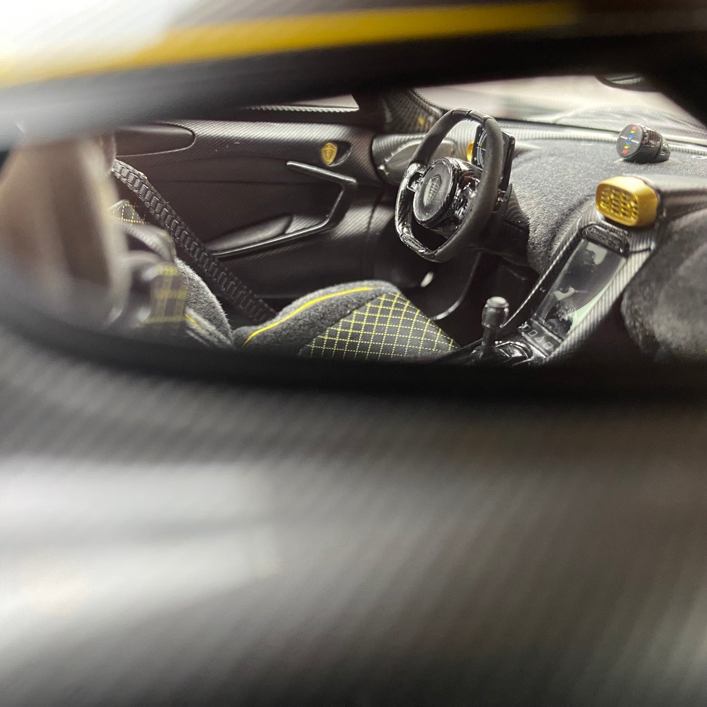 FRONTIART 1/18 Koenigsegg Jesko carbon gold simulated high-end car model