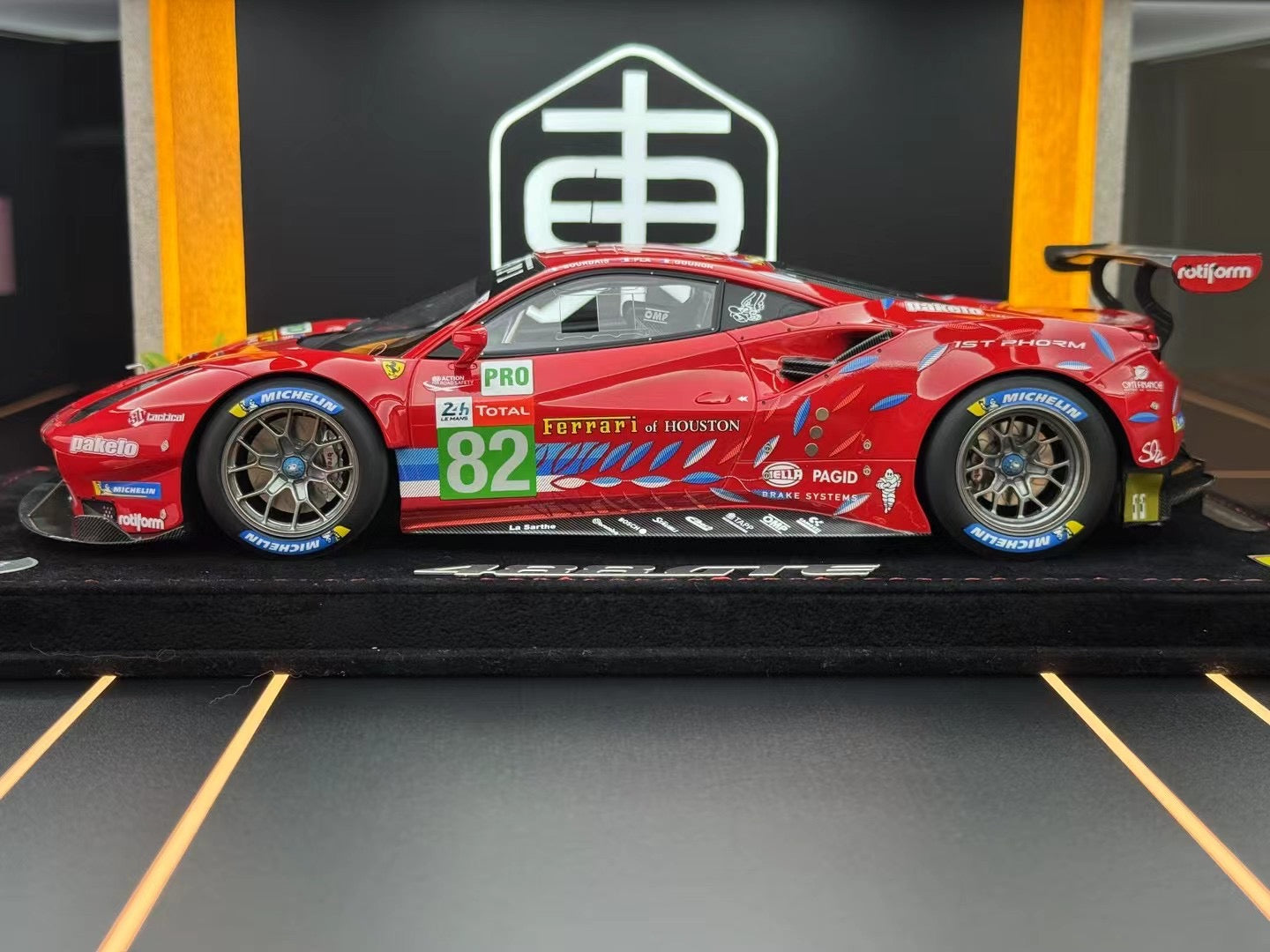 BBR 1:18 Ferrari 488 GTE LM GTE PRO Team Risi Le Mans 2020 - N. 82  158/172 DDJ020