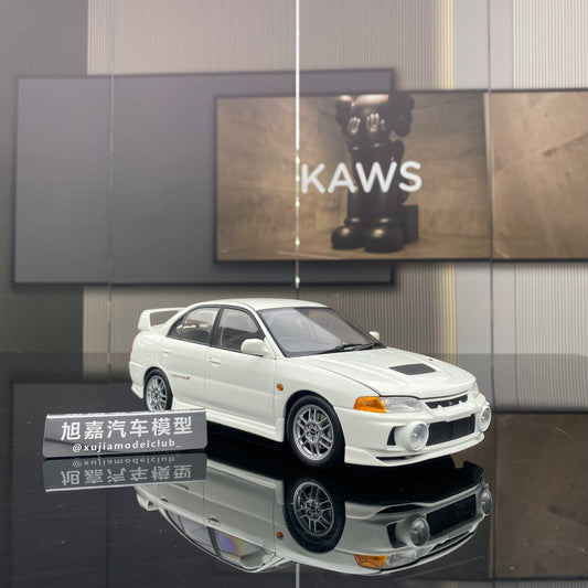 MOTORHELIX MH 1/18 Alloy Car Model Mitsubishi Lancer EVO 4th Generation Ornaments
