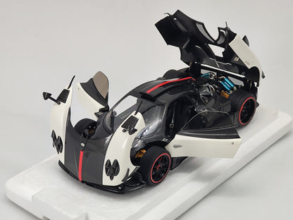 Almost Real 1/18 Pagani Zonda Cinque Diecast Model Car