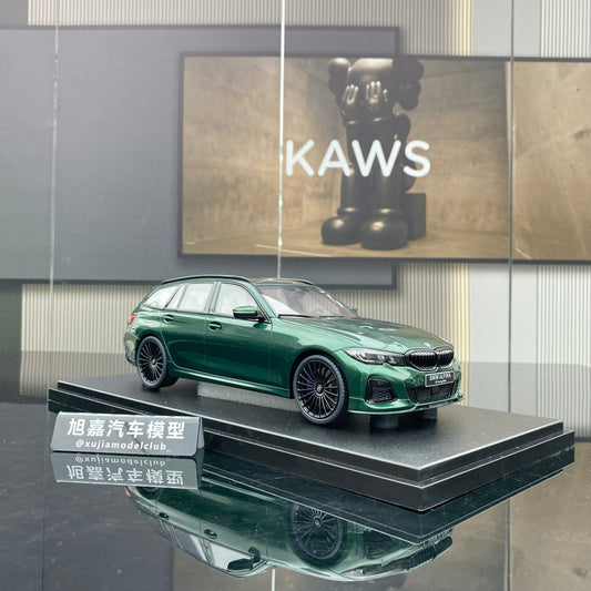 GT Spirit 1/18  BMW Alpina B3 Touring Green Simulation Car Model