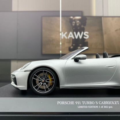 minichamps 1/18 Porsche 911 Turbo Convertible Alloy Closed Car Model