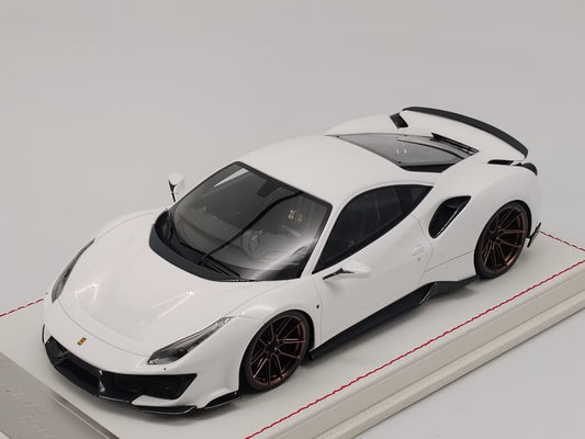 DG 1/18 Ferrari 488 Pista White Simulation Car Model