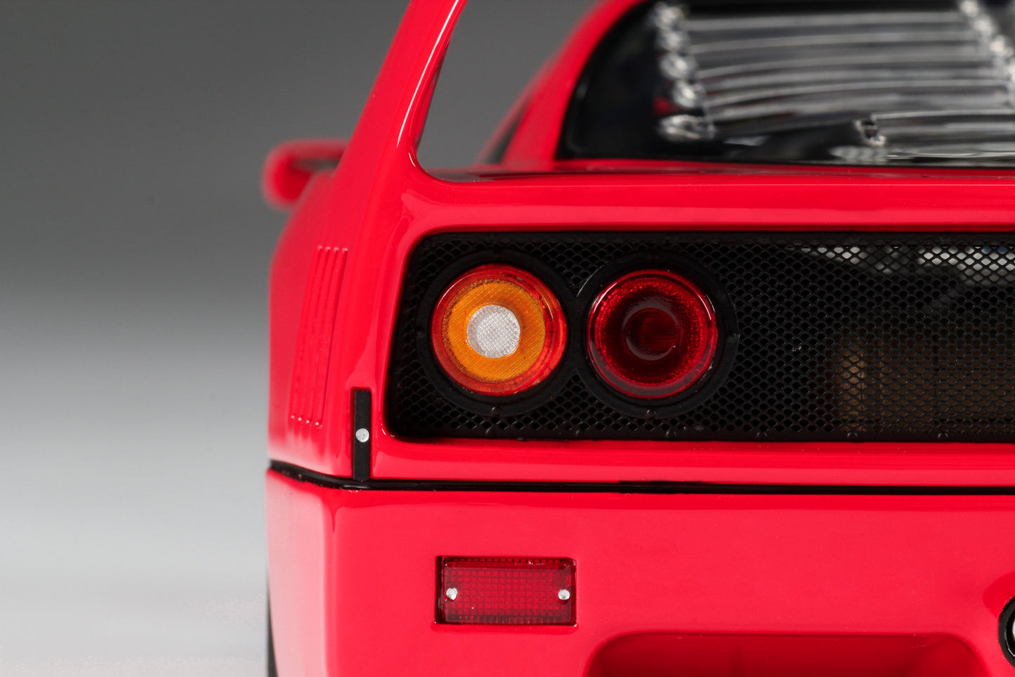Amalgam 1/18 Ferrari F40 red simulation car model high-end collectible