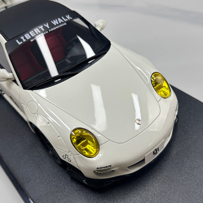 GT Spirit 1/18 Porsche LB-WORKS 997 TURBO White GT958
