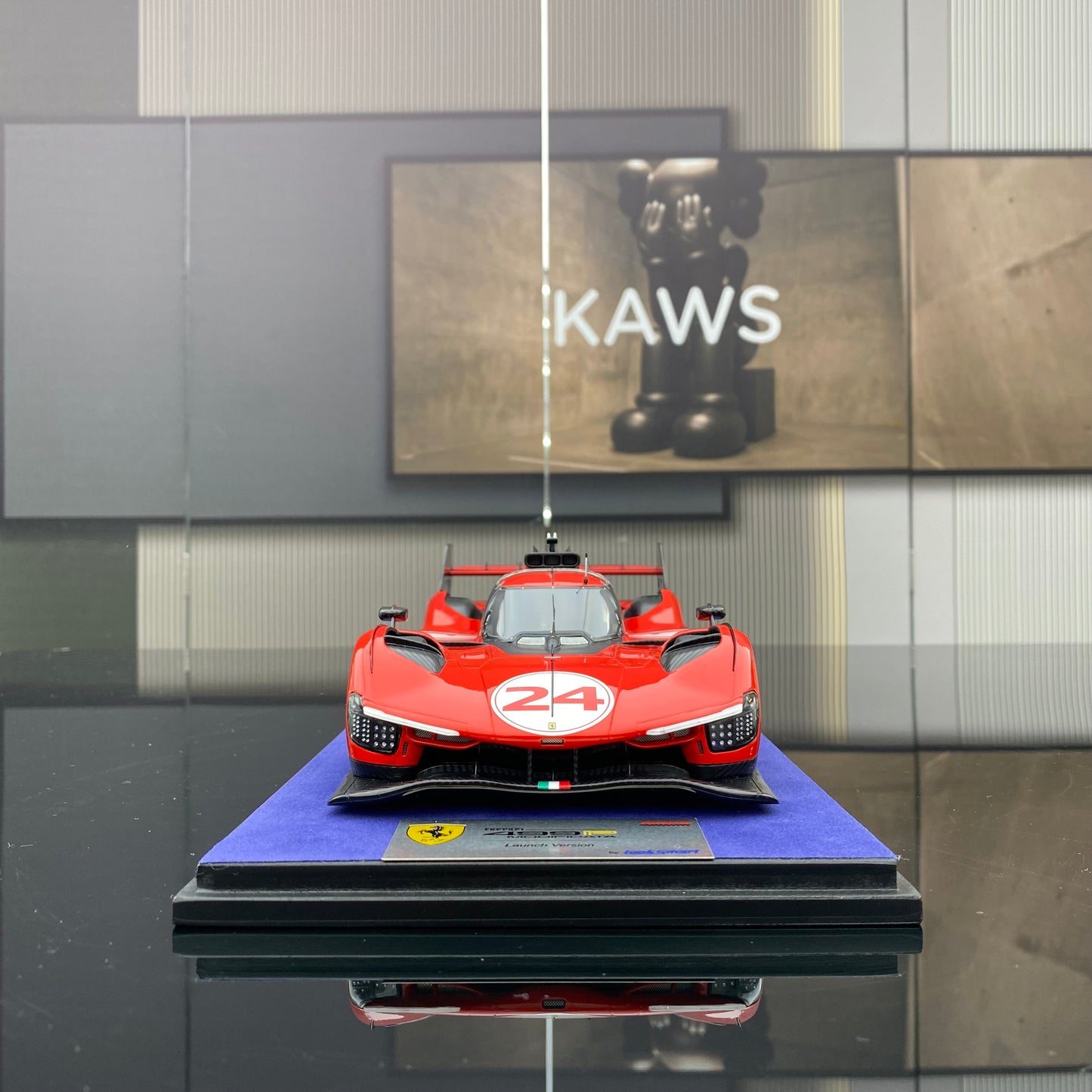 looksmart 1/18 Ferrari 499P Modificata #24 Red Simulation Car Model！looksmart 1/18 Ferrari 499P 2023 Le Mans Victory No. 51 Red Simulation Car Model