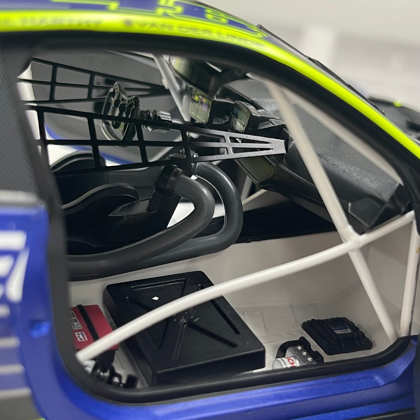 MINICHAMPS 1/18 BMW M4 GT3 EVO – TEAM WRT – 6H IMOLA 2025 Blue Livery 110252246