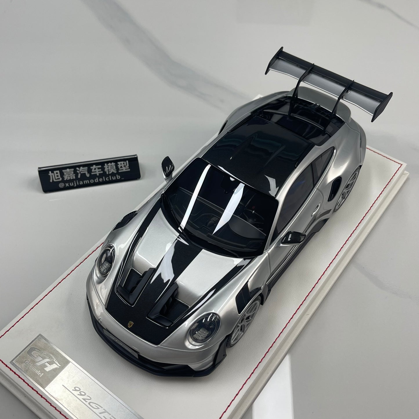 GH MODEL 1/18 Porsche 992 GT3 RS – GT Silver – Limited Edition Model Car